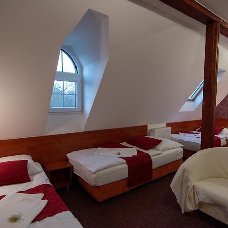 Hotel U Kaple Decin Exterior photo