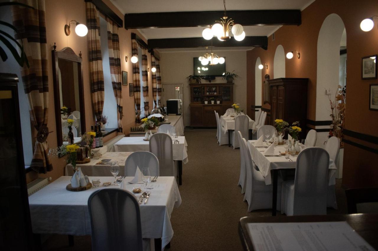 Hotel U Kaple Decin Exterior photo